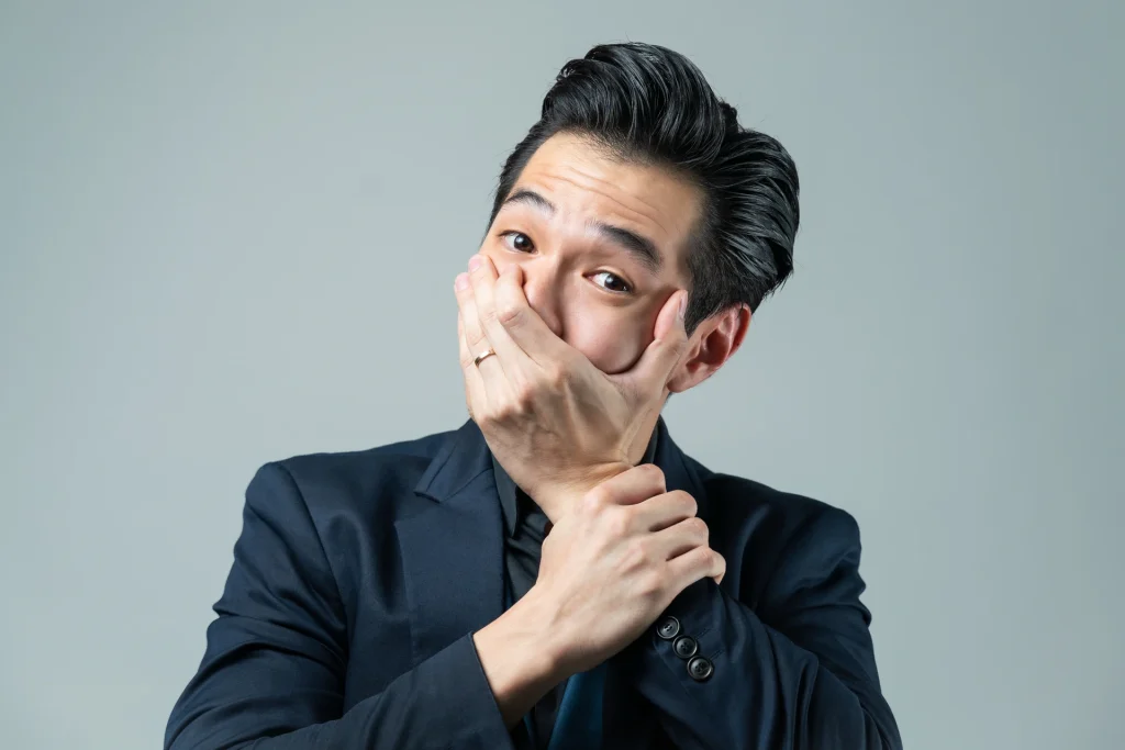 Jasper Lee Close Up Magician Singapore